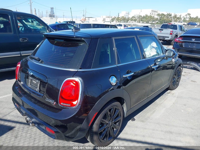 2017 Mini Hardtop Cooper S VIN: WMWXU3C38H2F49147 Lot: 39176503