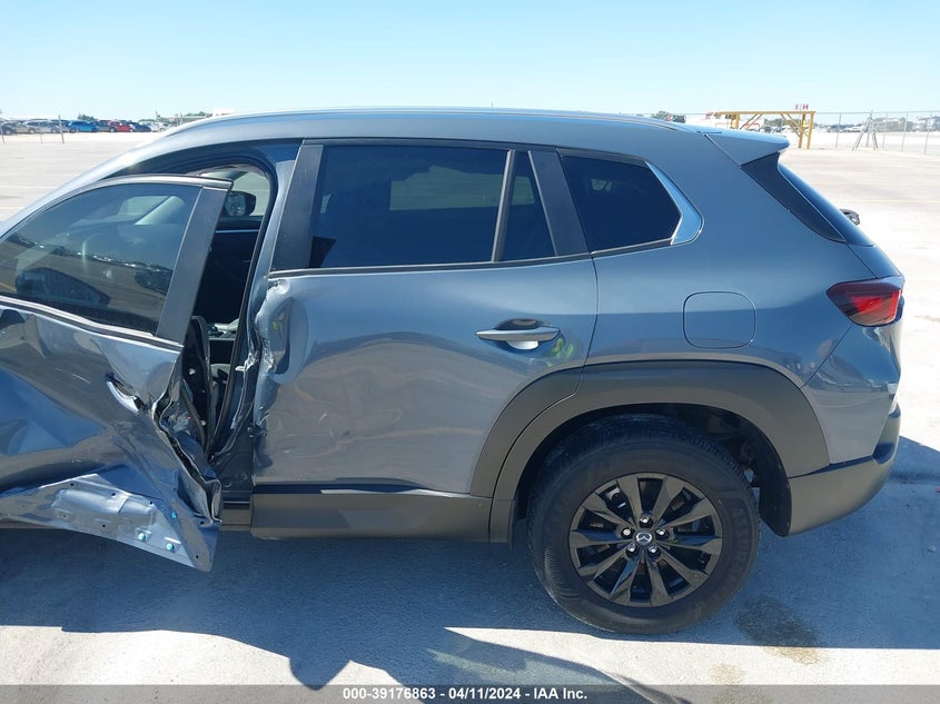 VIN 7MMVABCM4PN137551 2023 MAZDA CX-50 2.5 S PREFERRED PLUS