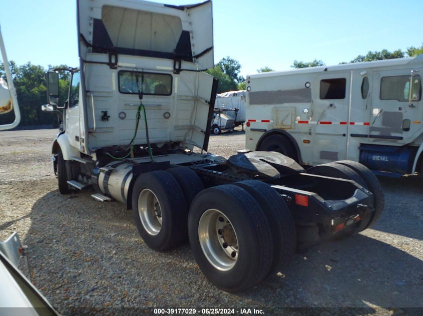 2023 Volvo Vnr VIN: 4V4WC9EH5PN304950 Lot: 39177029