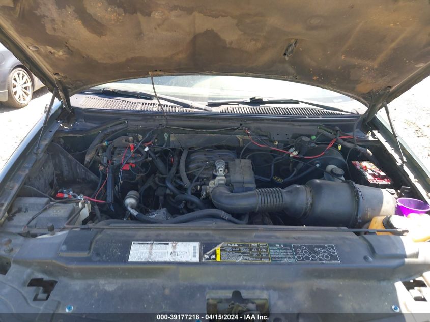 2002 Ford F-150 Xl/Xlt VIN: 1FTRX17242NA10407 Lot: 39177218