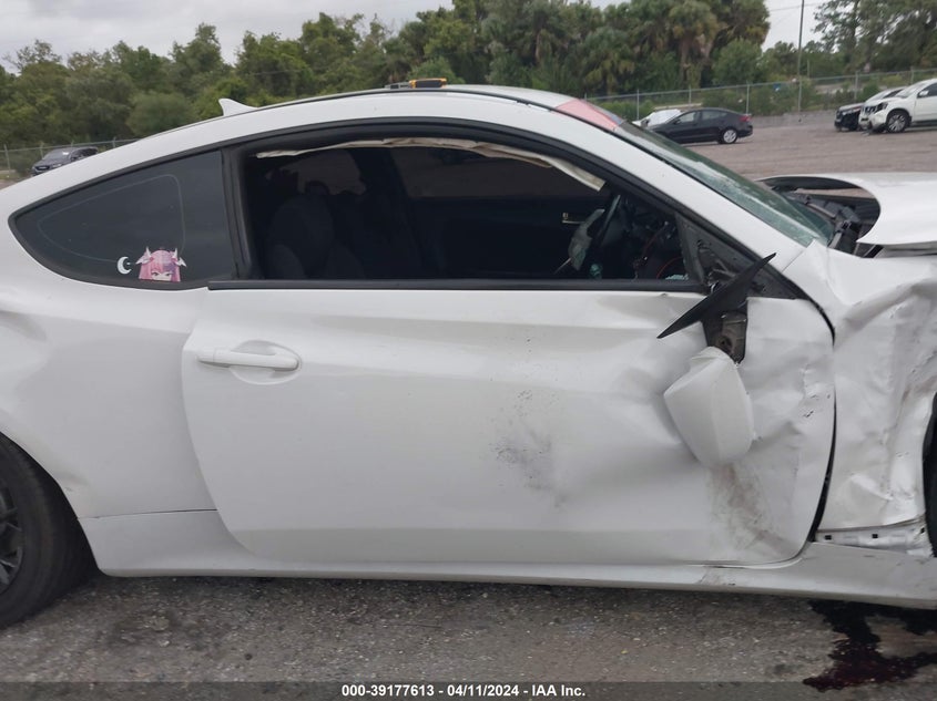 2013 HYUNDAI GENESIS 2.0T - KMHHT6KDXDU092841