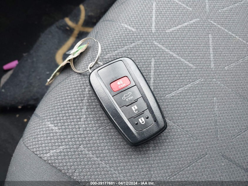 2021 TOYOTA RAV4 XLE/XLE PREMIUM - 2T3P1RFVXMC151112