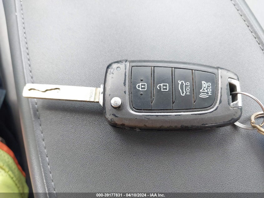2020 HYUNDAI SONATA SE VIN: 5NPEG4JA8LH033092