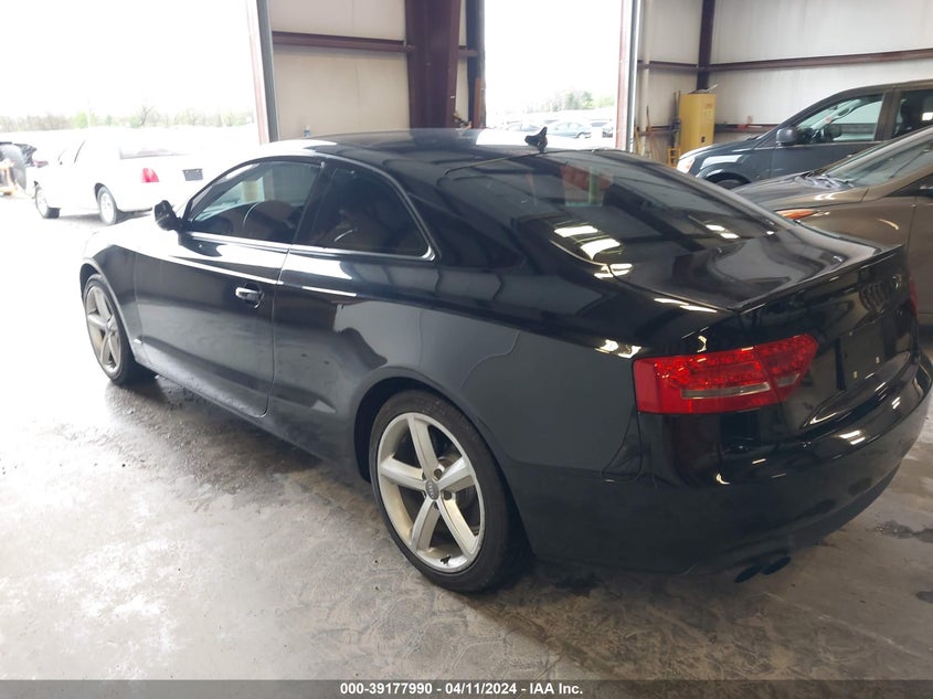 2010 Audi A5 2.0T Premium VIN: WAULFAFR6AA047260 Lot: 39177990