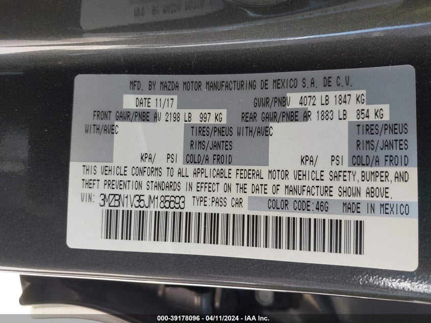 VIN 3MZBN1V35JM185693 2018 MAZDA MAZDA3 TOURING
