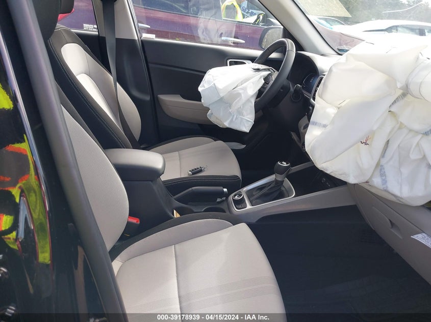 2024 Hyundai Venue Sel VIN: KMHRC8A37RU284198 Lot: 39178939