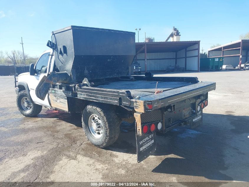 2003 Chevrolet Silverado 2500Hd Work Truck VIN: 1GCHK24UX3E275128 Lot: 39797408