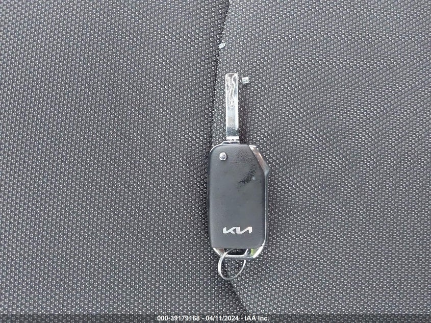 VIN 3KPF24AD3RE716957 2024 KIA FORTE LXS