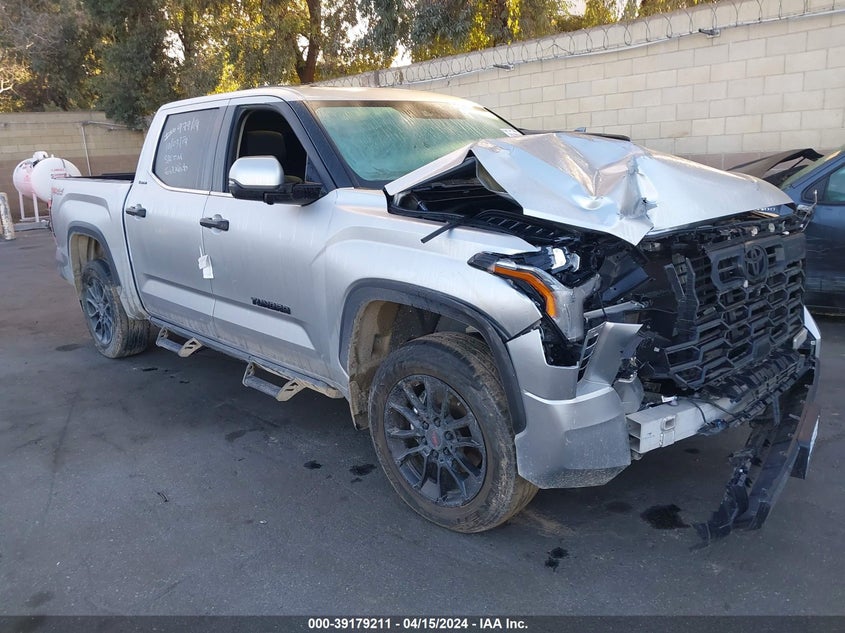 TOYOTA TUNDRA LIMITED 2022