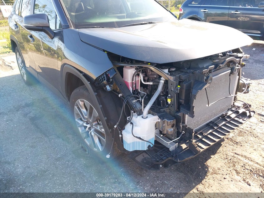 VIN 2T3C1RFV8PW279303 2023 TOYOTA RAV4 XLE PREMIUM