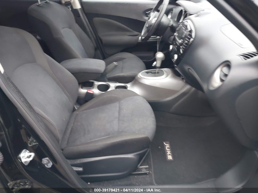 2015 Nissan Juke Sv VIN: JN8AF5MV9FT561668 Lot: 39179421