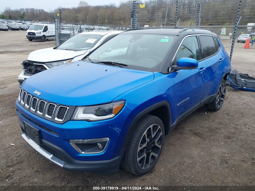 VIN 3C4NJDCB0JT101261 2018 JEEP COMPASS LIMITED