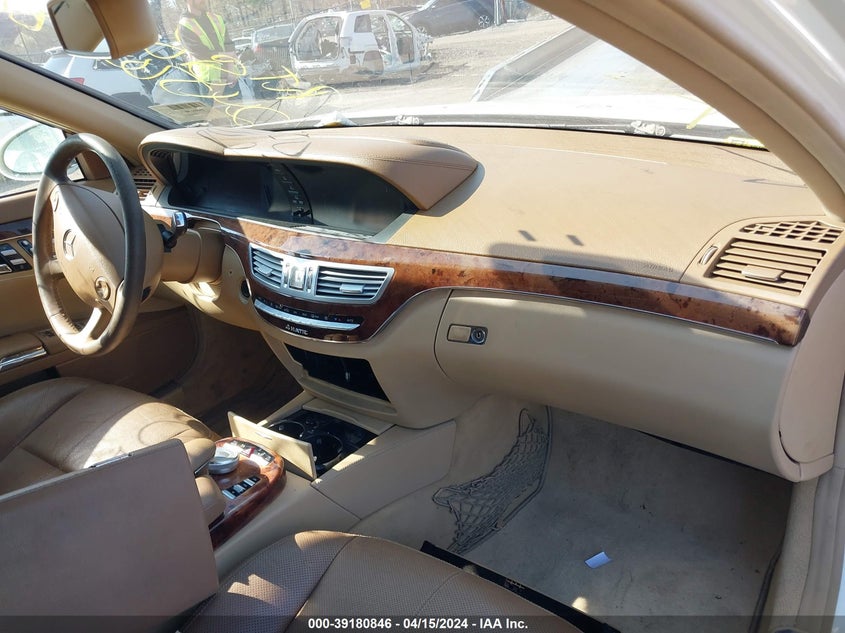 2007 Mercedes-Benz S 550 4Matic VIN: WDDNG86X37A116081 Lot: 39180846