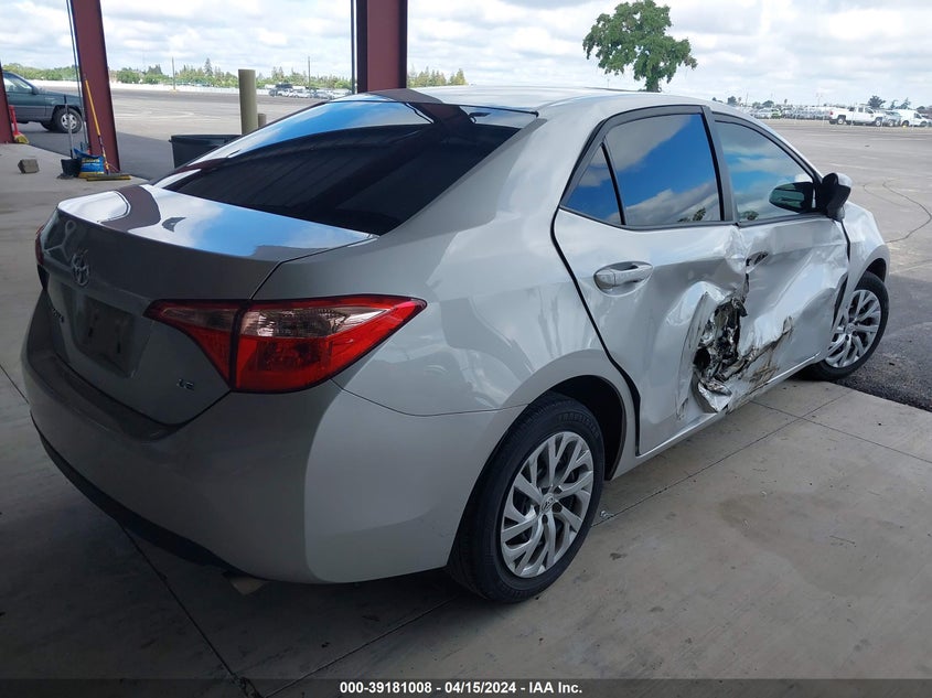 VIN 2T1BURHE1JC037731 2018 TOYOTA COROLLA LE
