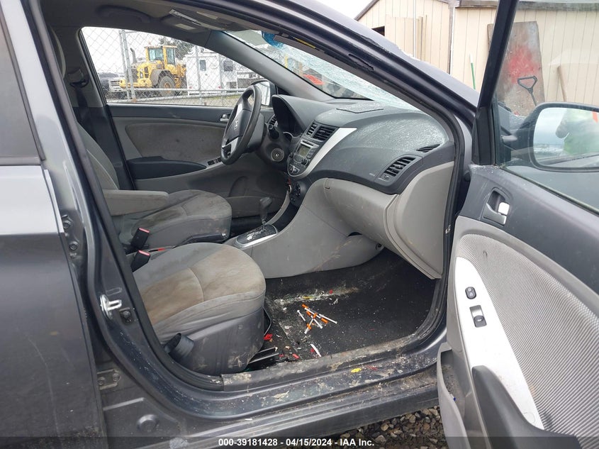 2013 HYUNDAI ACCENT GLS/GS - KMHCT4AE0DU391392