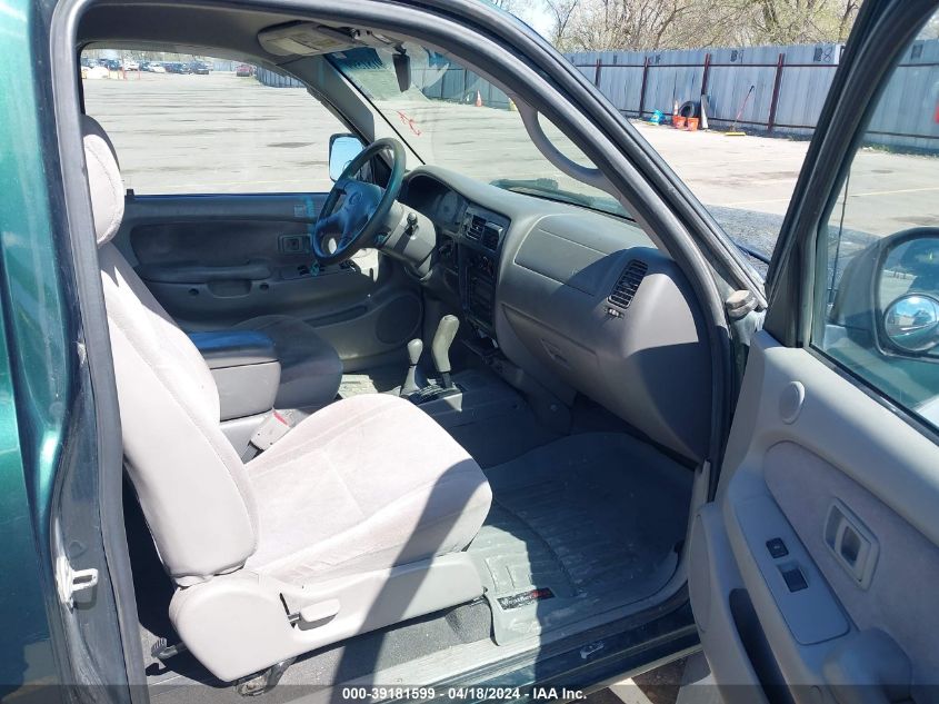 2001 Toyota Tacoma Base V6 VIN: 5TEWN72N61Z850956 Lot: 39181599