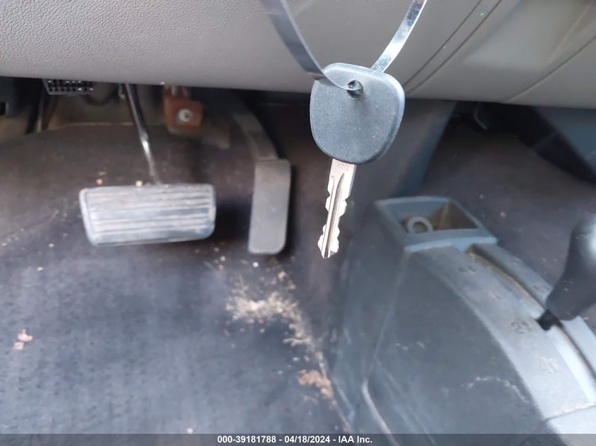 2013 CHEVROLET SILVERADO 1500 LS - 3GCPKREAXDG107105