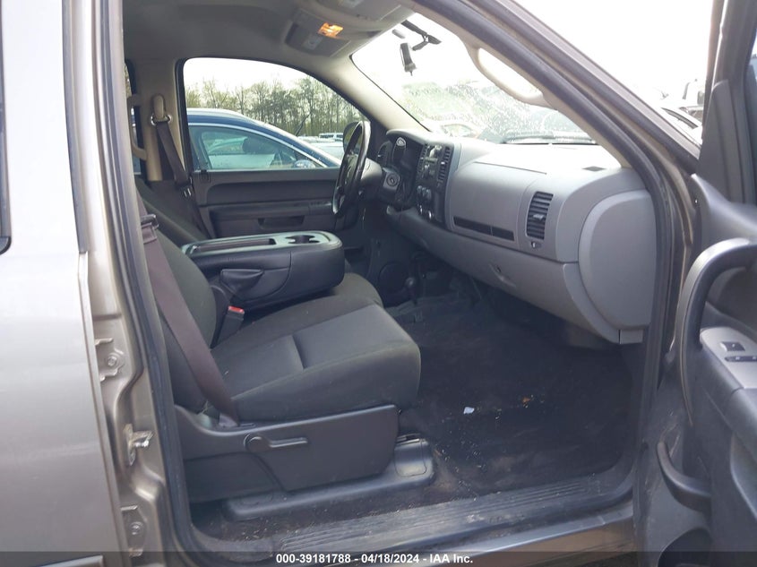 2013 CHEVROLET SILVERADO 1500 LS - 3GCPKREAXDG107105