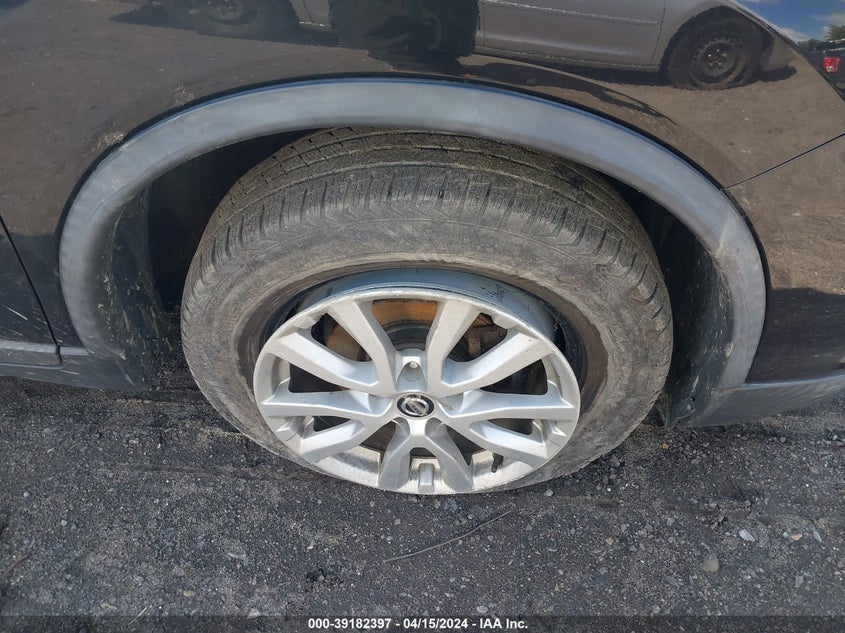 2018 NISSAN ROGUE SV - KNMAT2MV8JP560662