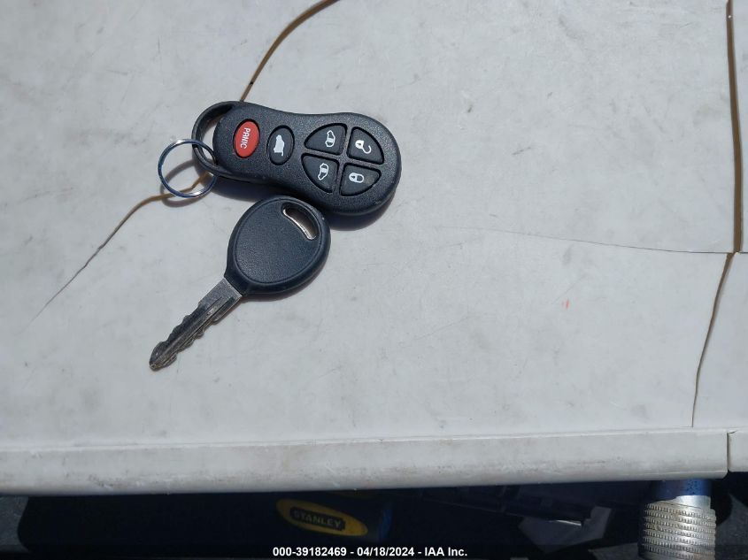 2002 Dodge Grand Caravan Sport VIN: 2B4GP44342R605036 Lot: 39182469