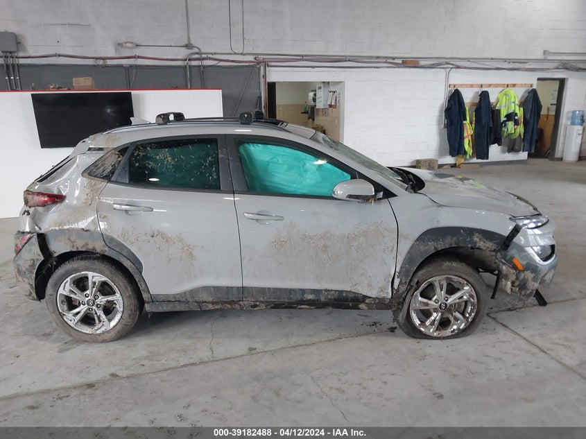 VIN KM8K3CAB8NU843330 2022 HYUNDAI KONA SEL