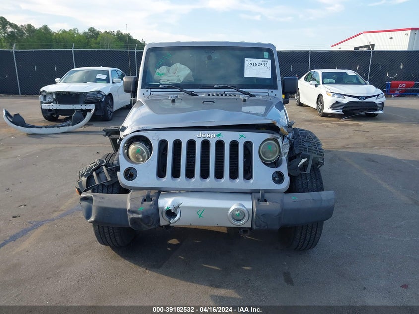 2013 JEEP WRANGLER UNLIMITED SAHARA - 1C4BJWEGXDL609664