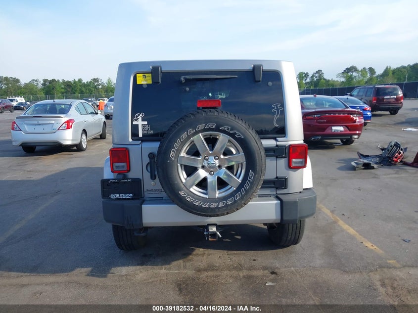 2013 JEEP WRANGLER UNLIMITED SAHARA - 1C4BJWEGXDL609664