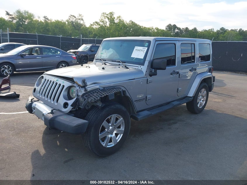 2013 JEEP WRANGLER UNLIMITED SAHARA - 1C4BJWEGXDL609664