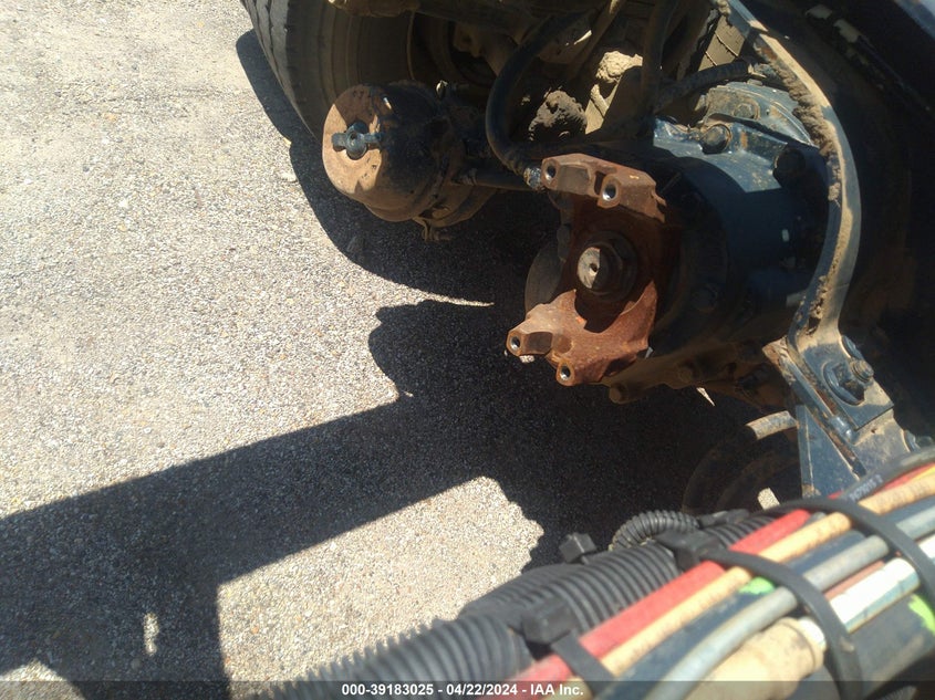 2010 International 7000 7600 VIN: 1HTWYSJT3AJ260818 Lot: 39183025