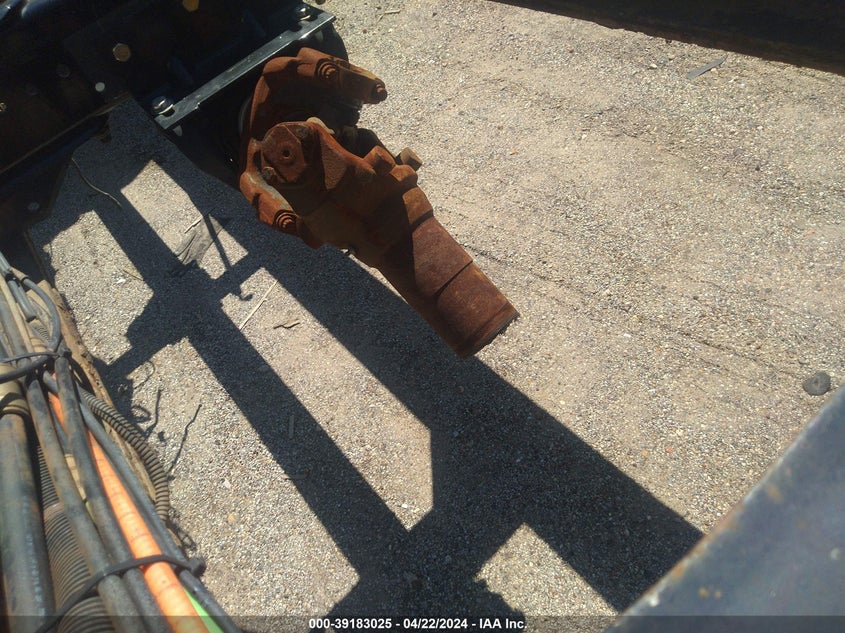 2010 International 7000 7600 VIN: 1HTWYSJT3AJ260818 Lot: 39183025