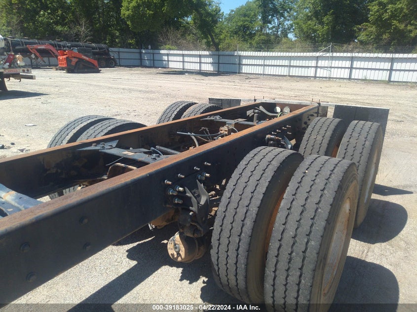 2010 International 7000 7600 VIN: 1HTWYSJT3AJ260818 Lot: 39183025