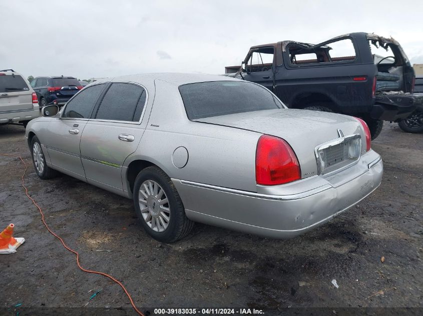 1LNHM81W93Y700223 | 2003 LINCOLN TOWN CAR