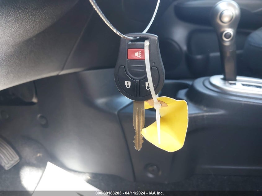 VIN 3N1CE2CP9KL360766 2019 NISSAN VERSA NOTE SV