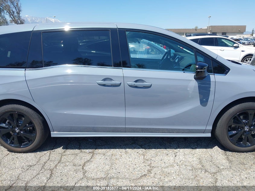 VIN 5FNRL6H77RB005021 2024 HONDA ODYSSEY SPORT
