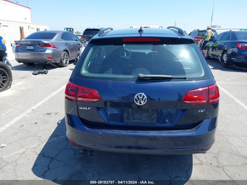 2015 VOLKSWAGEN GOLF SPORTWAGEN TDI S 4-DOOR - 3VWFA7AU8FM516384