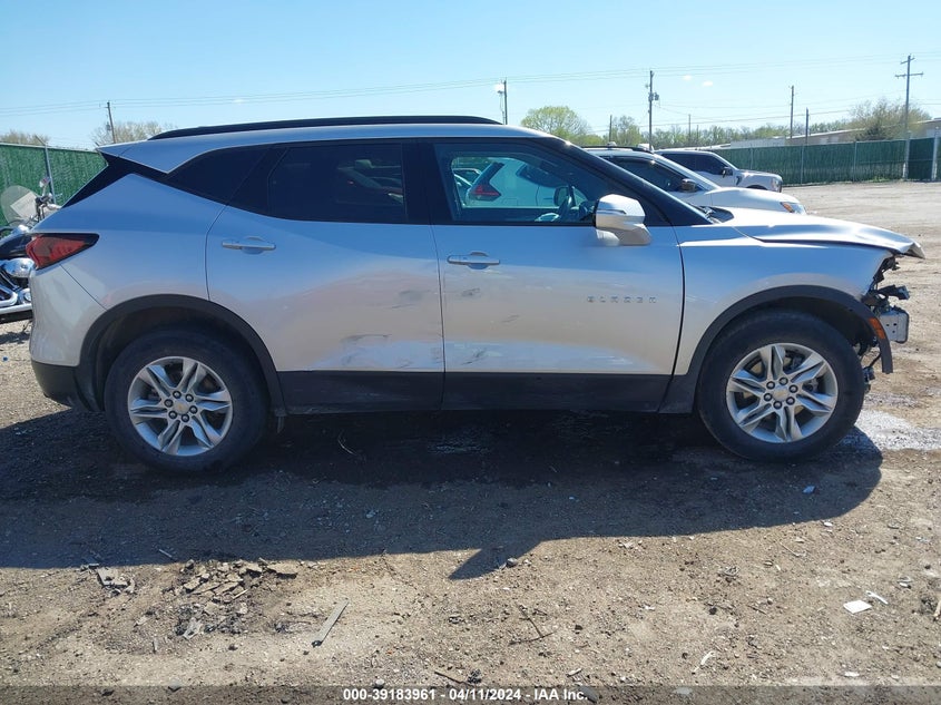 VIN 3GNKBHRS1MS501068 2021 CHEVROLET BLAZER AWD 2LT