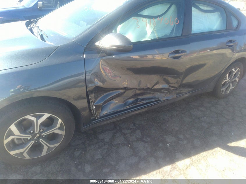 VIN 3KPF24AD9ME317799 2021 KIA FORTE FE/LXS
