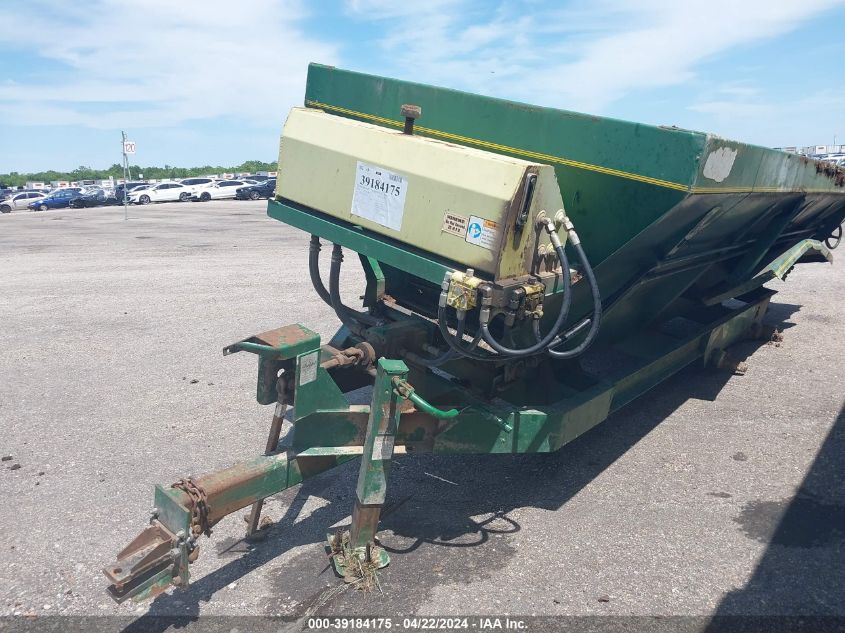 2017 * Chandler Litter Trailer VIN: FARMEQUIPMENT Lot: 39184175