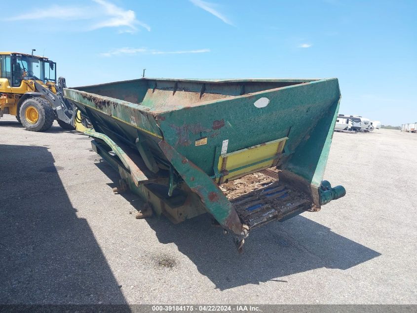 2017 * Chandler Litter Trailer VIN: FARMEQUIPMENT Lot: 39184175