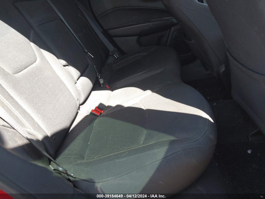 VIN 3C4NJCAB1KT637408 2019 JEEP COMPASS SPORT FWD