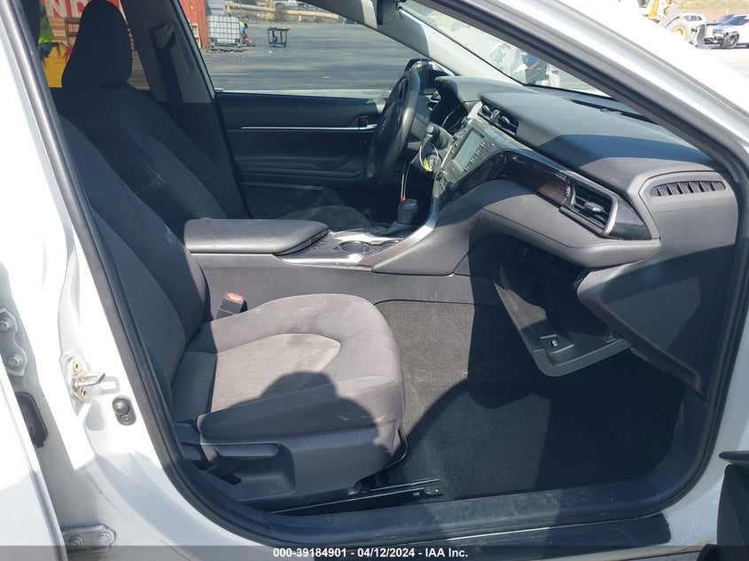 2020 TOYOTA CAMRY LE - 4T1C11AK4LU358520