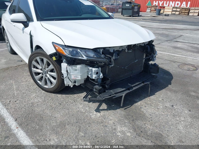 2020 TOYOTA CAMRY LE - 4T1C11AK4LU358520