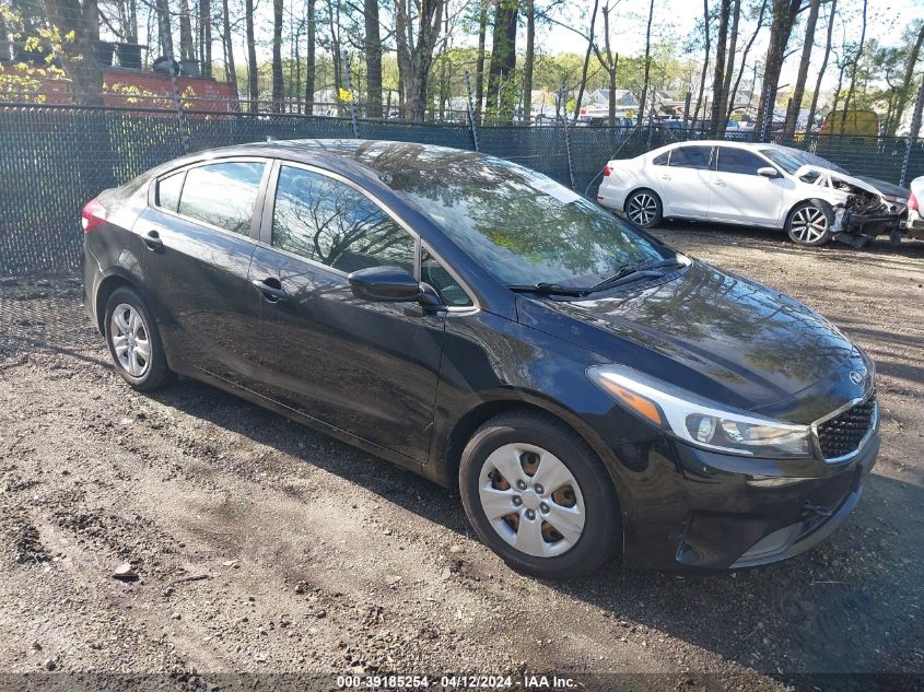 3KPFK4A76JE183209 | 2018 KIA FORTE