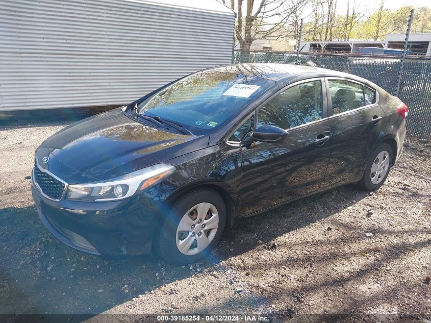 3KPFK4A76JE183209 | 2018 KIA FORTE