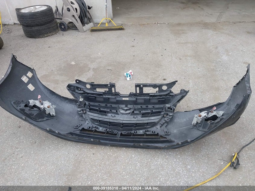 2016 MAZDA MAZDA3 I SPORT - JM1BM1J70G1324634