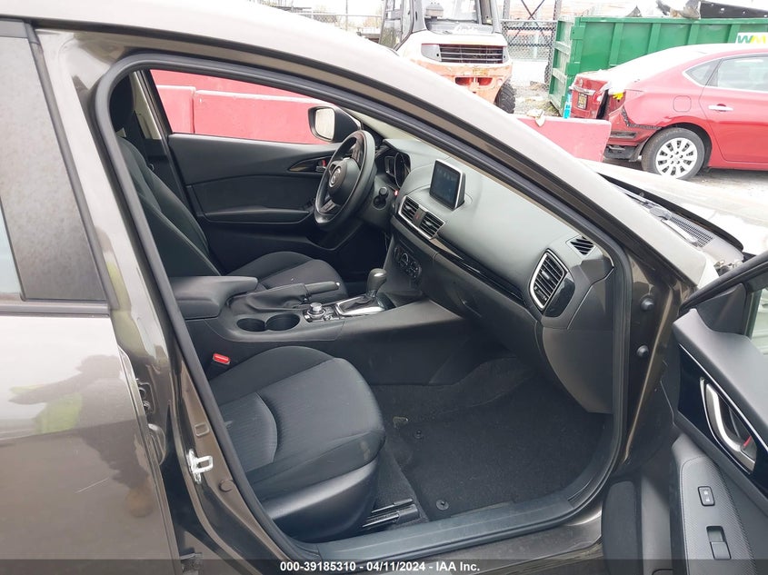 2016 MAZDA MAZDA3 I SPORT - JM1BM1J70G1324634