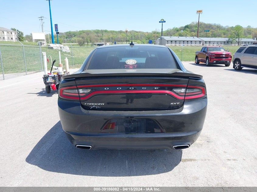 VIN 2C3CDXHG8HH601986 2017 DODGE CHARGER SXT RWD