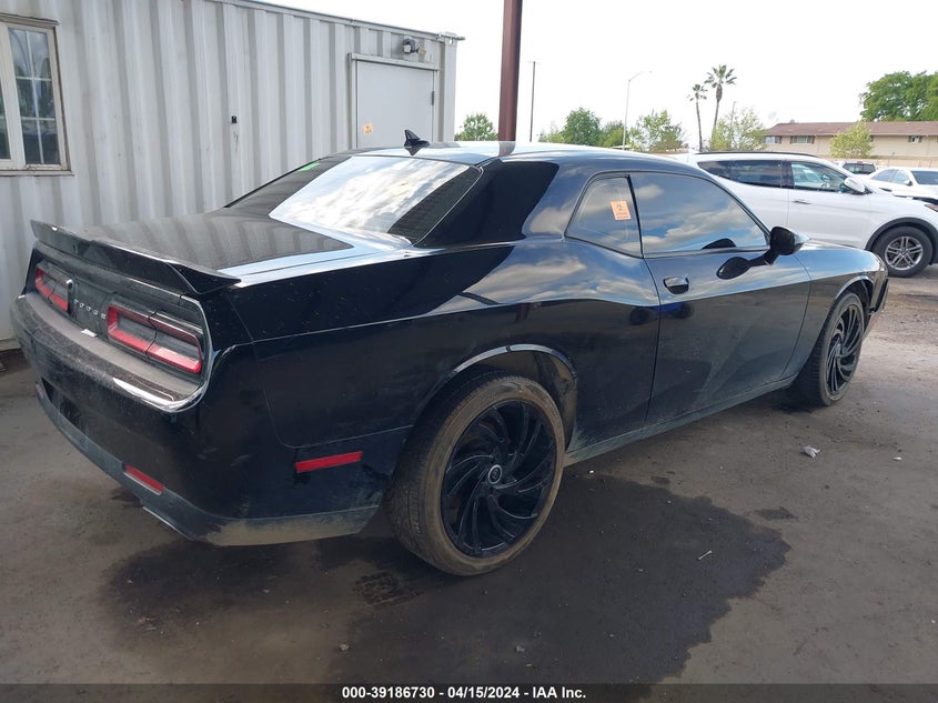 VIN 2C3CDZAG8JH155463 2018 DODGE CHALLENGER SXT PLUS