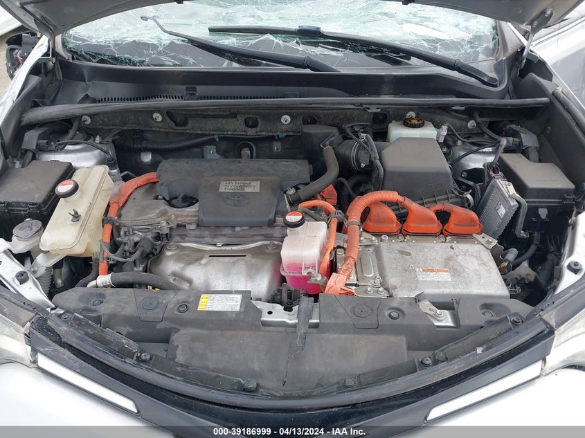 2016 TOYOTA RAV4 HYBRID XLE - JTMRJREV3GD017844