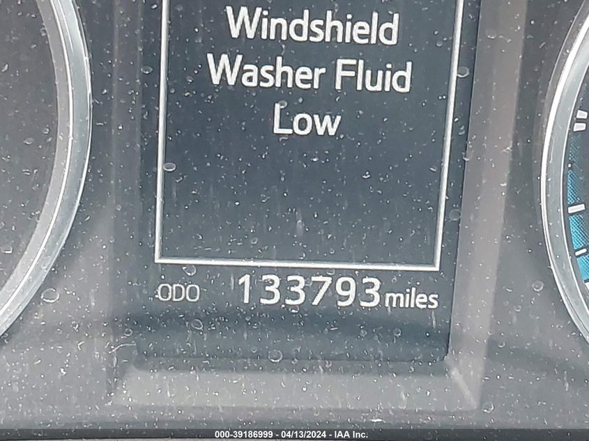 2016 TOYOTA RAV4 HYBRID XLE - JTMRJREV3GD017844